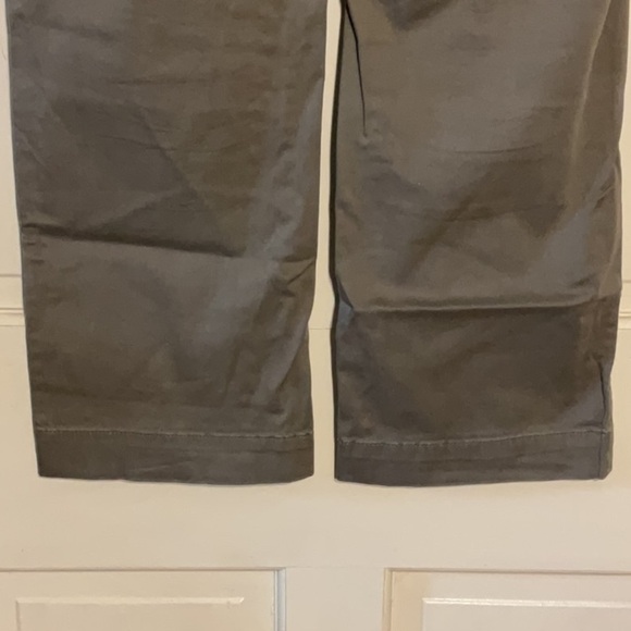 Woman’s Riders by Lee Curvier size 12P Pants - Picture 8 of 8